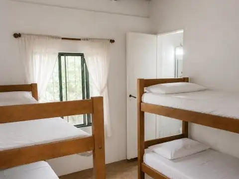 Casa de 3 dormitorios en venta - Oliveros