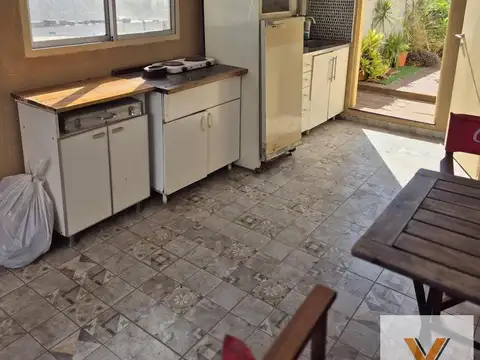 Depto Tipo Casa 7 ambientes con 4 baños