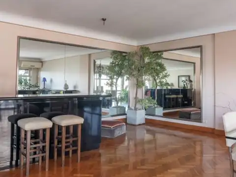 Departamento en Venta de 4 dormitorios