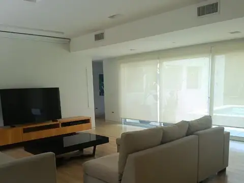Casa en Alquiler de 3 dormitorios