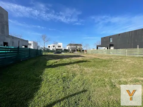 Terreno en Venta en Puertos - Barrio Amarras, USD 165.000