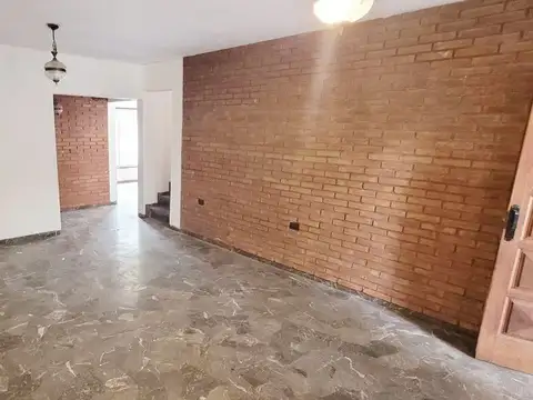 Casa en Venta en Munro, USD 195.000
