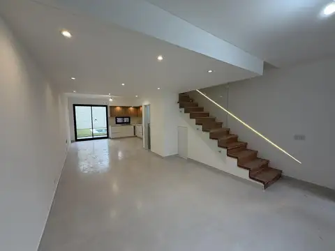 Casa en Venta al Este