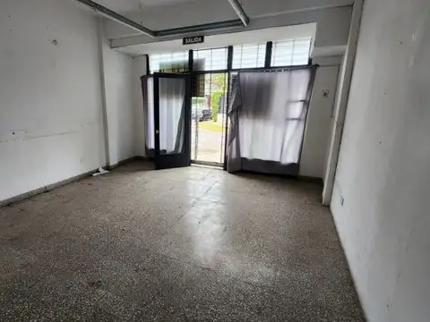 Castro Barros 198 , Piso No definido