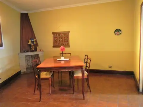 Depto Tipo Casa en Venta 45 años