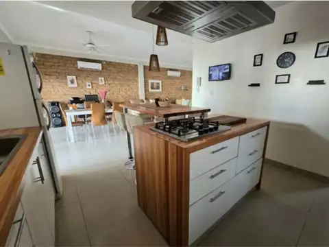Casa en Venta en Paso Del Rey, USD 110.000