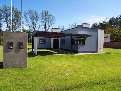 CASA EN VENTA - LA DARSENA