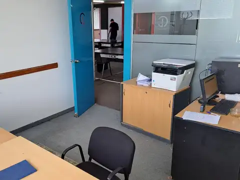 Oficina en Venta 40 años
