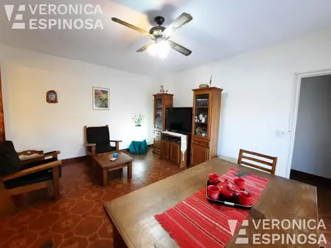 Depto Tipo Casa en Venta en Moron Sur, USD 75.000