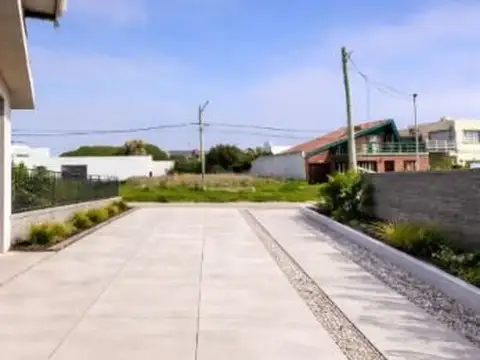 Casa en Venta al Este