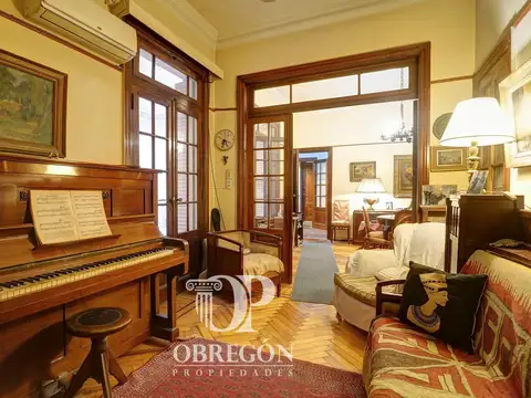 VENTA DEPTO 4 AMBIENTES CON DEPENDENCIA ESTILO FRANCES - BALVANERA