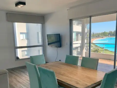 Departamento en Alquiler de 3 dormitorios