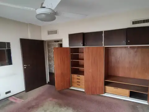Departamento 5 ambientes con 2 baños
