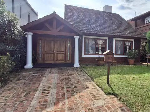 CASA EN VENTA EN COUNTRY MASCHWITZ CLUB