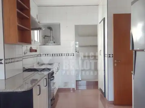 Departamento 3 ambientes con 2 baños