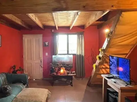 Casa 3 ambientes con 1 baño