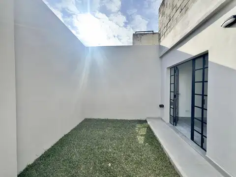 Depto Tipo Casa 3 ambientes con 1 baño