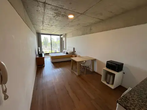 Alquiler. Monoambiente. Amoblado. B de Irigoyen y Cochabamba