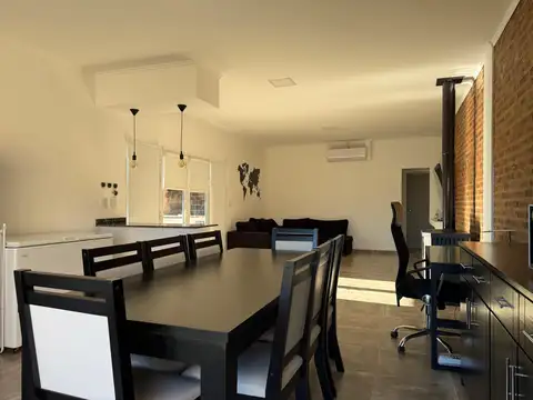 QUINTA EN VENTA EN PERGAMINO CON PILETA Y JACUZZI
