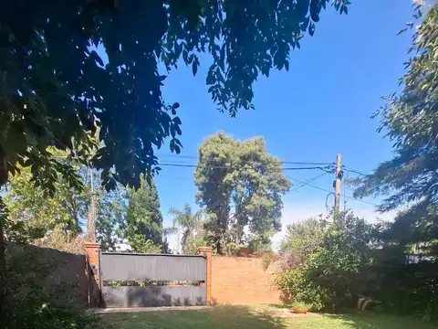 Vendo/Permuto  Hermosa Quinta en Barrio Yaguaron