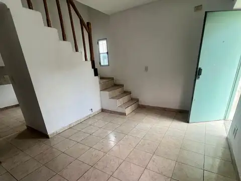 Casa en Alquiler de 2 dormitorios