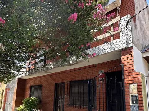 ALQUILER – PH 3 AMBIENTES EN PRIMER PISO – PEDERNERA 1921