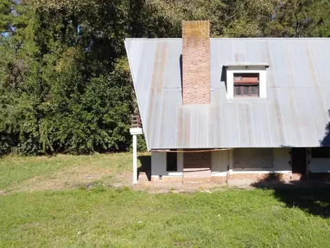 CASA QUINTA EN VENTA EN CHACABUCO A REFACCIONAR