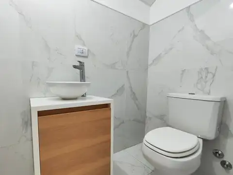 Depto Tipo Casa en Venta en Villa Gobernador Udaondo, USD 225.000