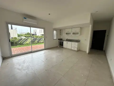 Departamento en Alquiler en El Aljibe, $ 600.000