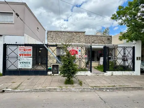 Casa en venta en Merlo Norte