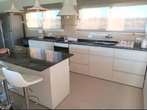 Casa en Venta en Rama Caida, USD 160.000