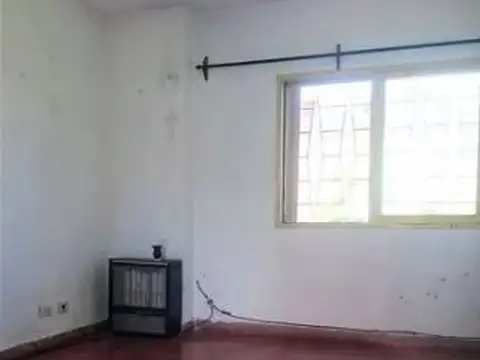 Departamento 3 amb. en PB barrio Naval Quilmes sur