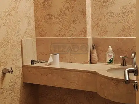 Departamento 4 ambientes con 3 baños