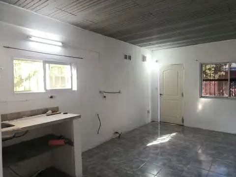 Departamento en Alquiler en Don Torcuato, $ 450.000