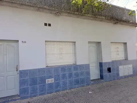 Fonrouge 2500, Piso PB