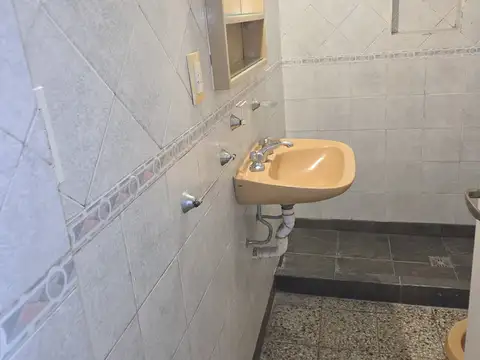 Depto Tipo Casa 2 ambientes con 1 baño