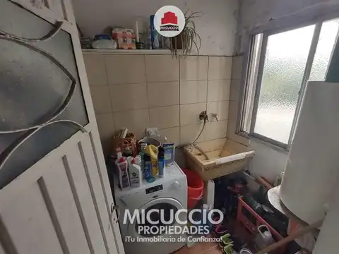 Departamento en Venta, Tapia de Cruz 1169 (2°B), Escobar centro. PERMUTA. APTO CREDITO