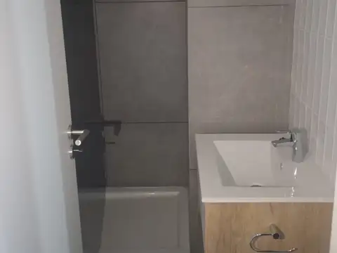 Departamento en Alquiler en Castelar, USD 450.000