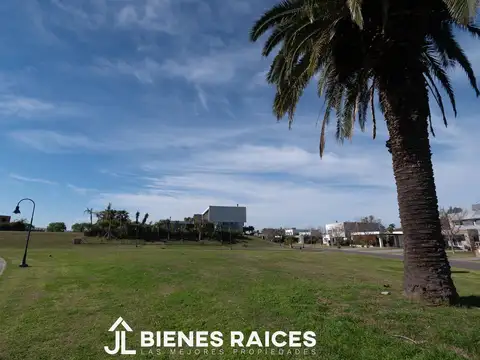 Terreno en Venta de 858,0 m2