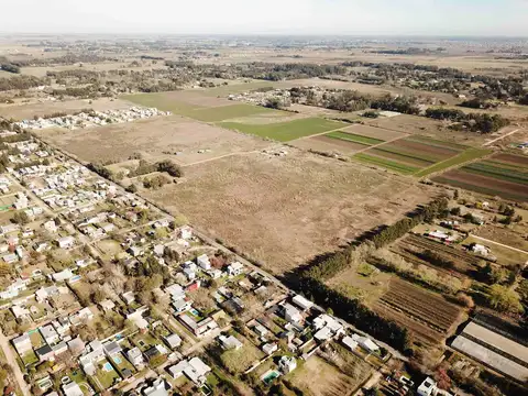 FRACCIÓN EN VENTA EN PARQUE SICARDI 5 HECTÁREAS