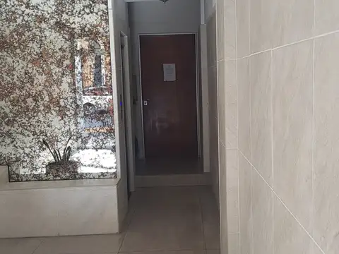 Tucumán 300, Piso 8