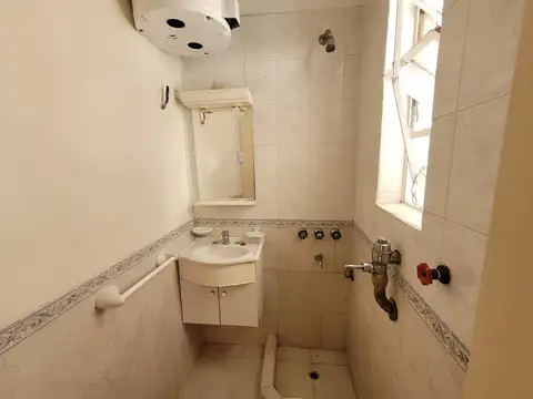 Departamento en Alquiler en Monserrat, $ 400.000