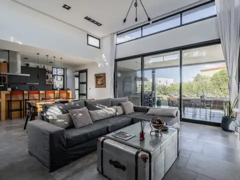 Venta casa de una planta con diseño funcional y terminaciones premium – Haras Santa María