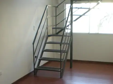 Depto Tipo Casa en Venta en Caballito Norte, USD 87.500