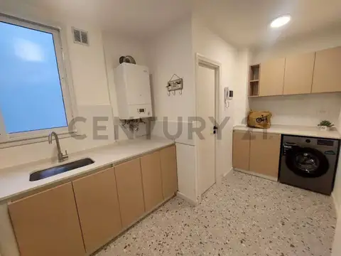 Venta departamento 3 ambientes c/ balcon. Zona Plaza Colon