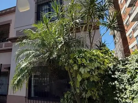 PH en venta - 4 Dormitorios 2 Baños - La Matanza