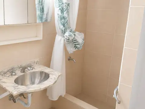 Depto Tipo Casa en Venta al Sureste
