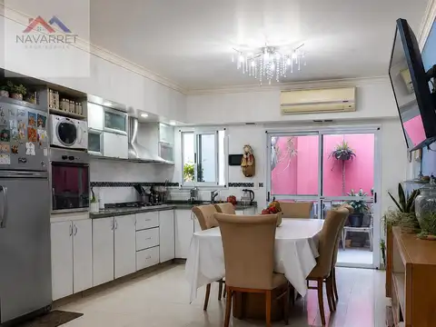 Depto Tipo Casa en Venta de 4 ambientes
