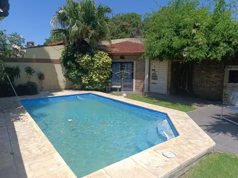 Casa en Alquiler de 3 dormitorios