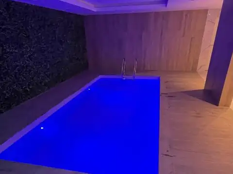 San Juan 2900, Piso PB